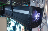 Spotlight Midi LED Profile Zoom RGBW - fot. Michał Frąckowiak [PS TEATR]